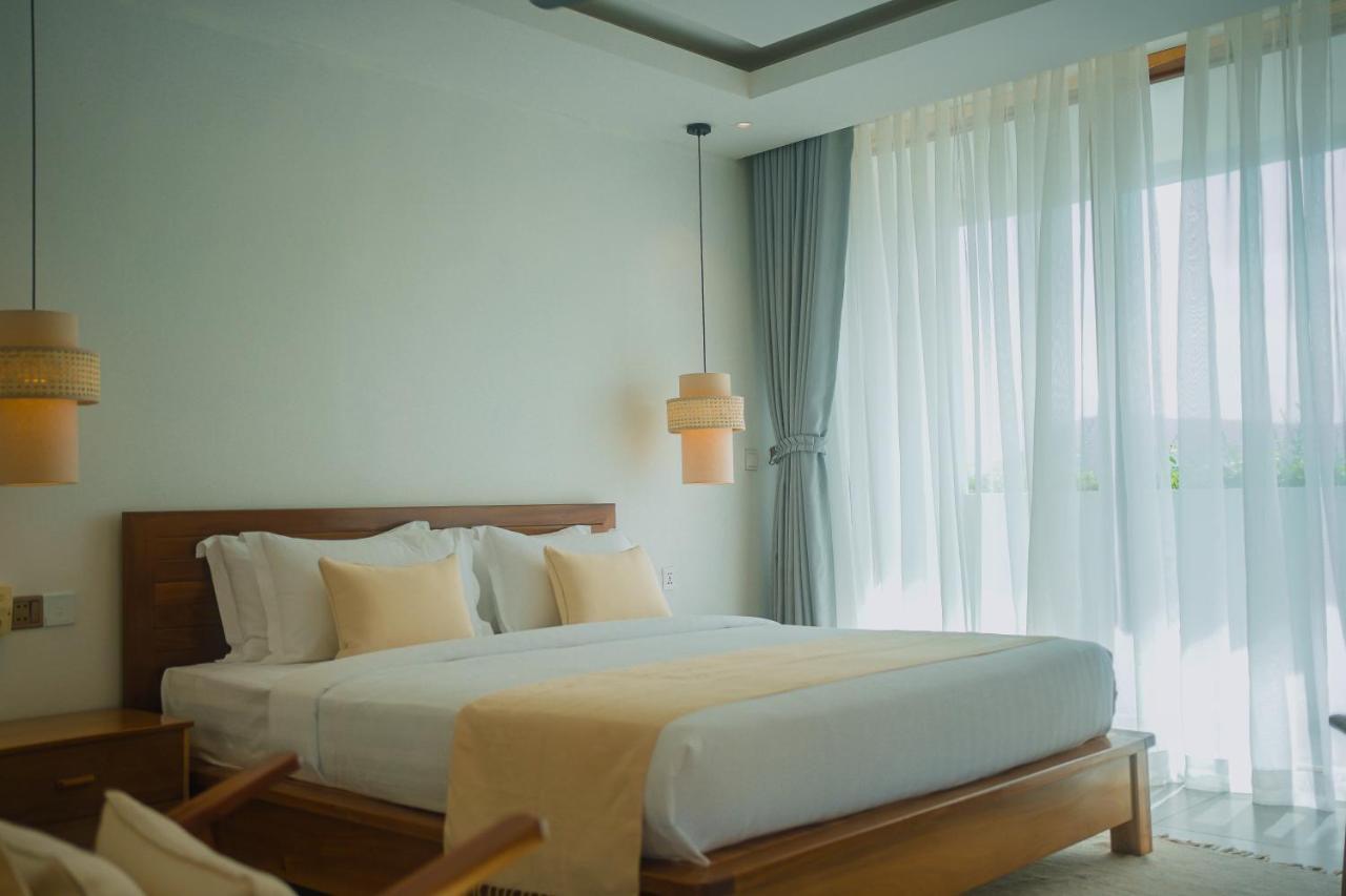 Montagne Boutique Hotel Kampot Exterior photo