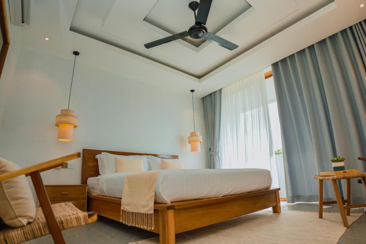 Montagne Boutique Hotel Kampot Exterior photo