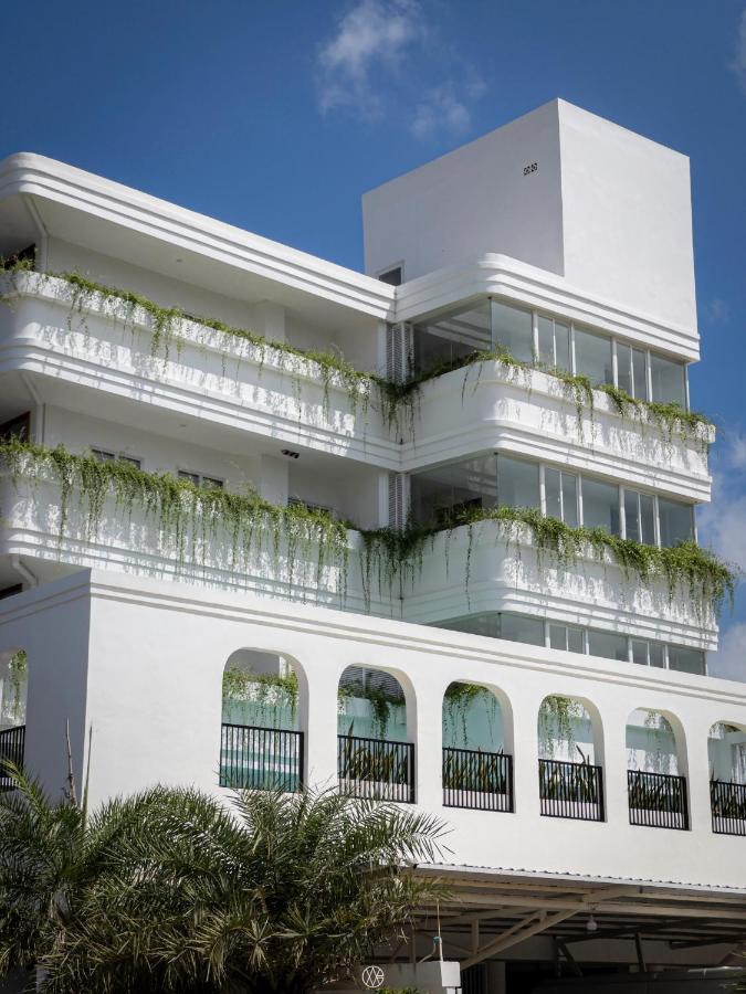 Montagne Boutique Hotel Kampot Exterior photo